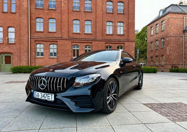 Mercedes-Benz Klasa E cena 284900 przebieg: 102000, rok produkcji 2019 z Gdańsk małe 704